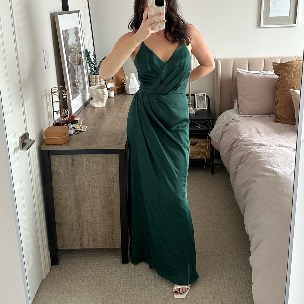 David’s Bridal bridesmaid dress, prom dress - Picture 2 of 11